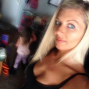 Meet your Posher, Ash